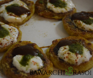 Aloo Tikki Chaat