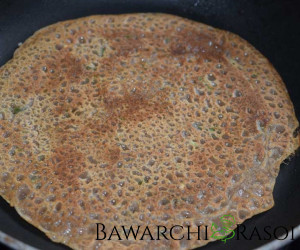 Singhara Atta Cheela ( Chilla )